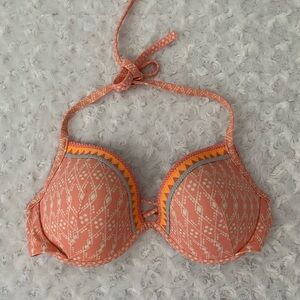 Victoria’s Secret 34D Aztec Bikini Top – Pink Coral Geometric Print, Underwire,